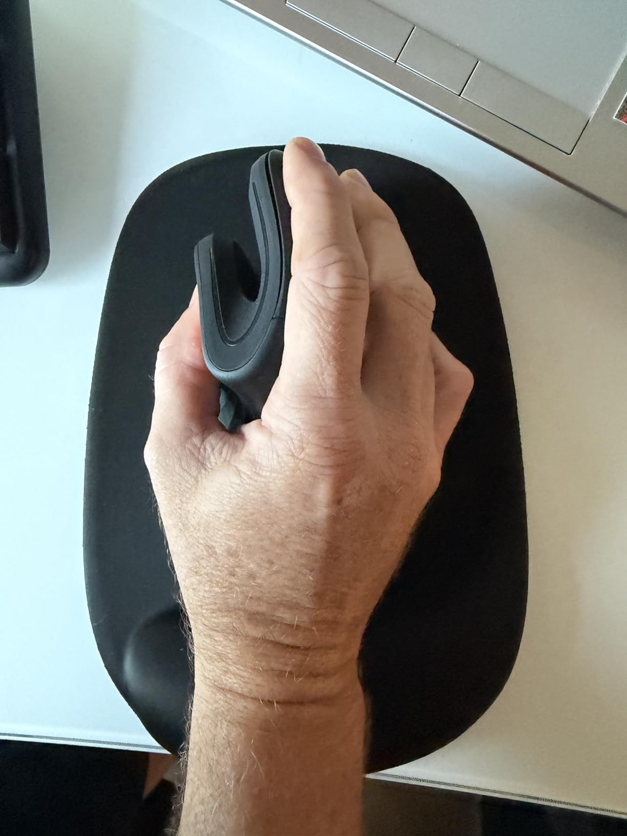 Ergonomic Mouse Pad with Wrist Rest, Gel Wrist Support, Black | 10.2 x 7.6 in Mouse Pad with Smooth Fabric Surface and Non-Slip Rubber Base for Office, Home, Study, and Gaming customer photo 2