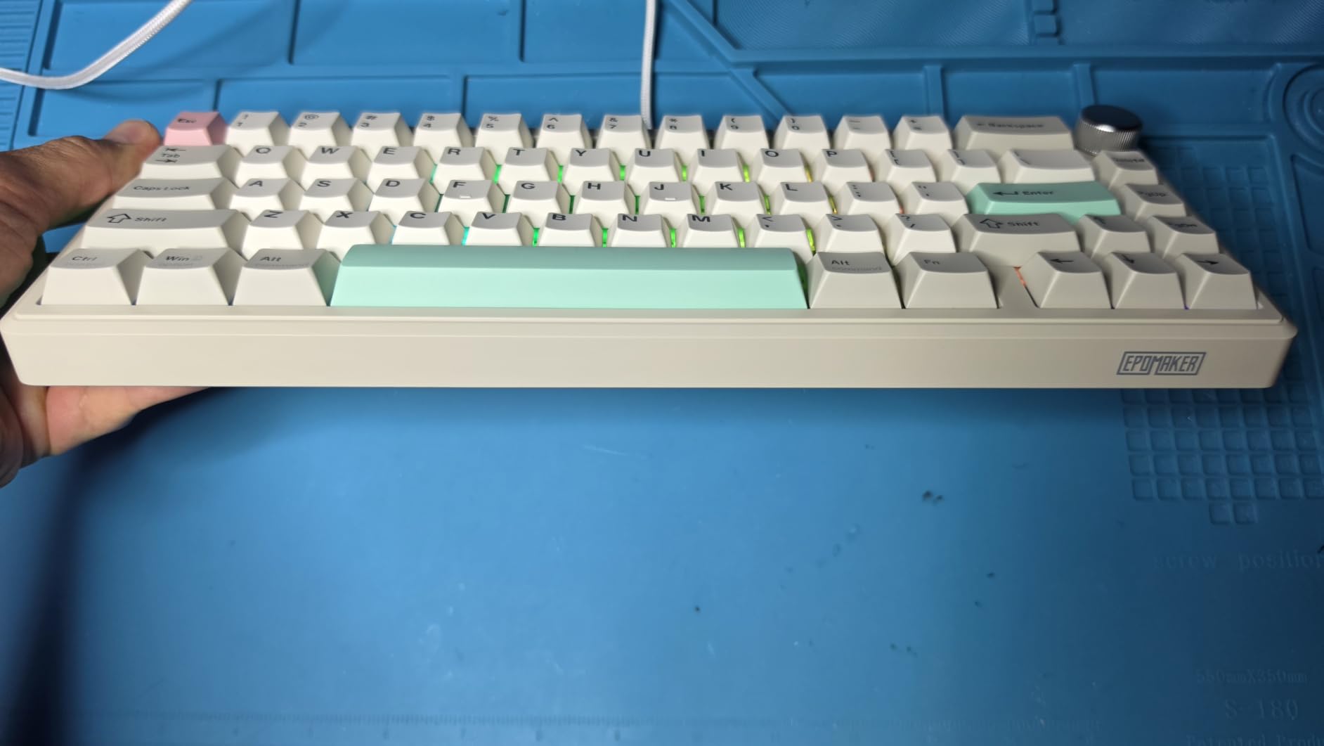 EPOMAKER TH65 Wireless Mechanical Gaming Keyboard with Knob & 8000mAh | Adjustable Kickstand for Comfort Typing, 65%, BT/2.4GHz/USB-C, Hot-Swap, Creamy & Thocky Gasket (Retro White, Crystal) customer photo 2