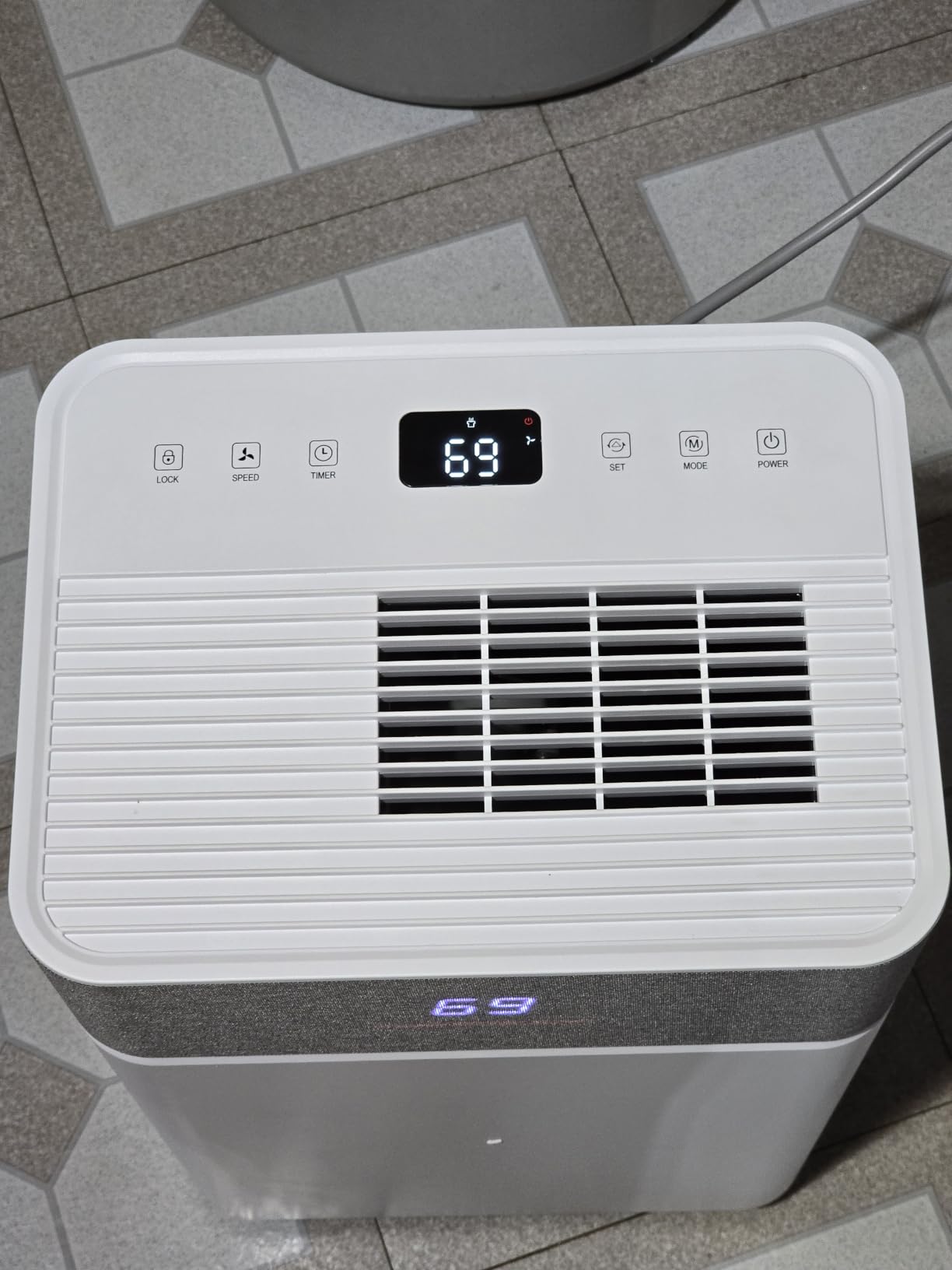Uthfy 5000Sq.Ft Dehumidifier for Basement with Drain Hose, Large Quiet Smart Compressor Dehumidifiers for Home/Bedroom/Bathroom, Reusable Filter, Dual-Screen, Child Lock, Intelligent Humidistat, 24H Timer customer photo 1