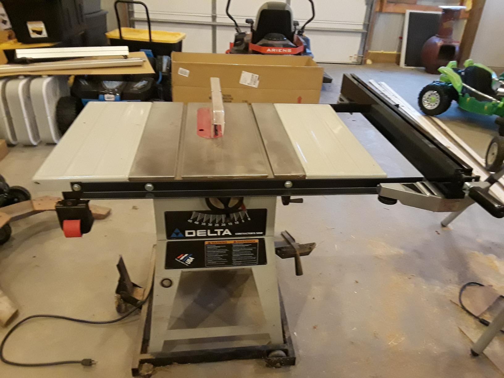 Shop Fox W1410 Fence with Standard Rails customer photo 2