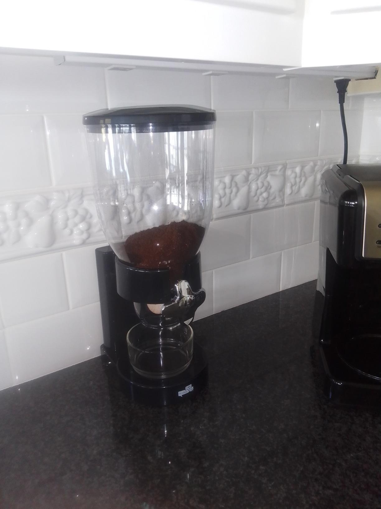Honey-Can-Do Dry Food Dispenser, Single Control, Black/Chrome customer photo 1