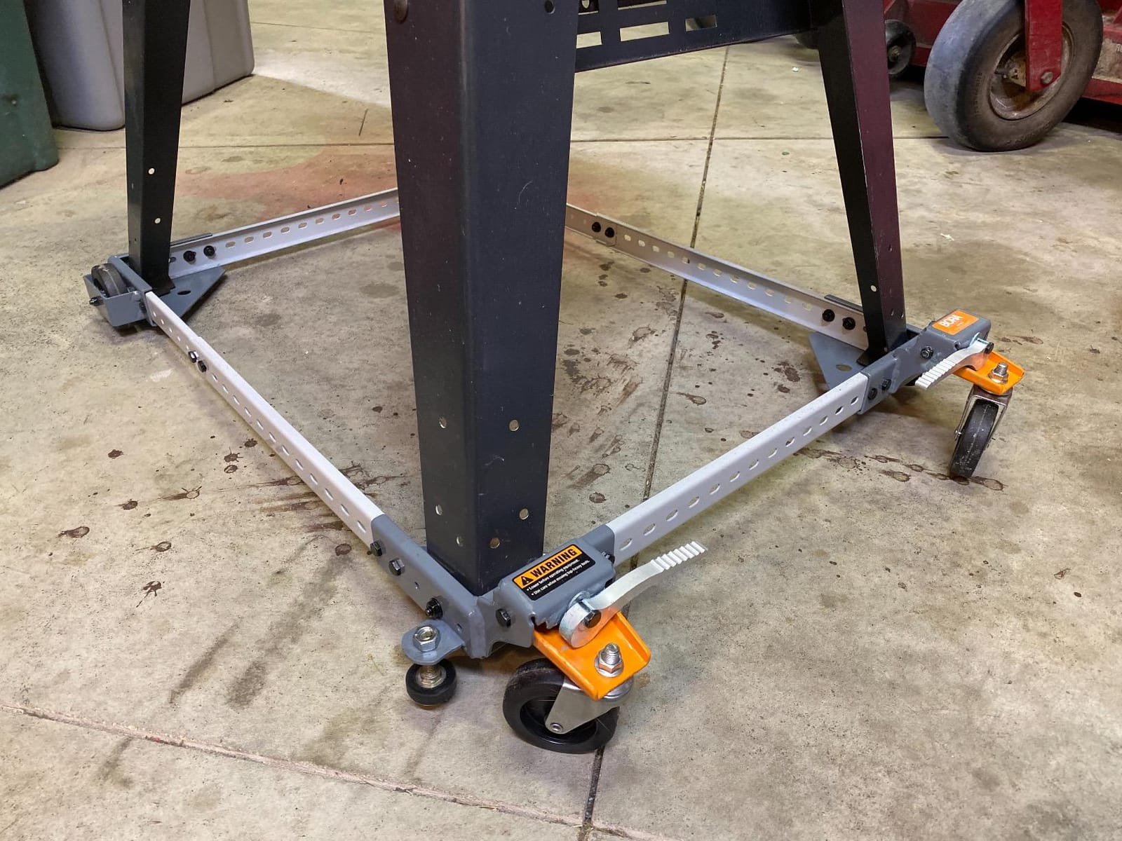 BORA Universal Mobile Base for Shop Equipment and Table Saw PM-1000 customer photo 2