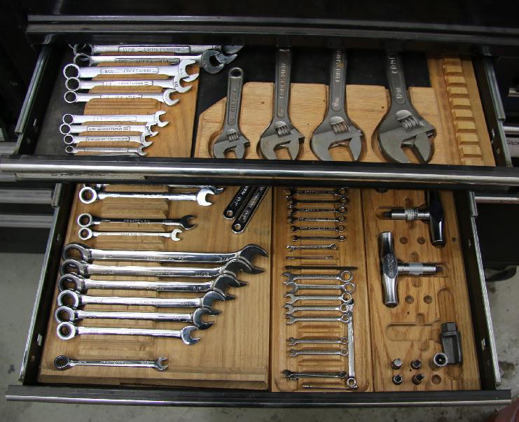 Rockler Router Table w/ 28” ProFence and Plate, Cast Iron Top (40-120) customer photo 2