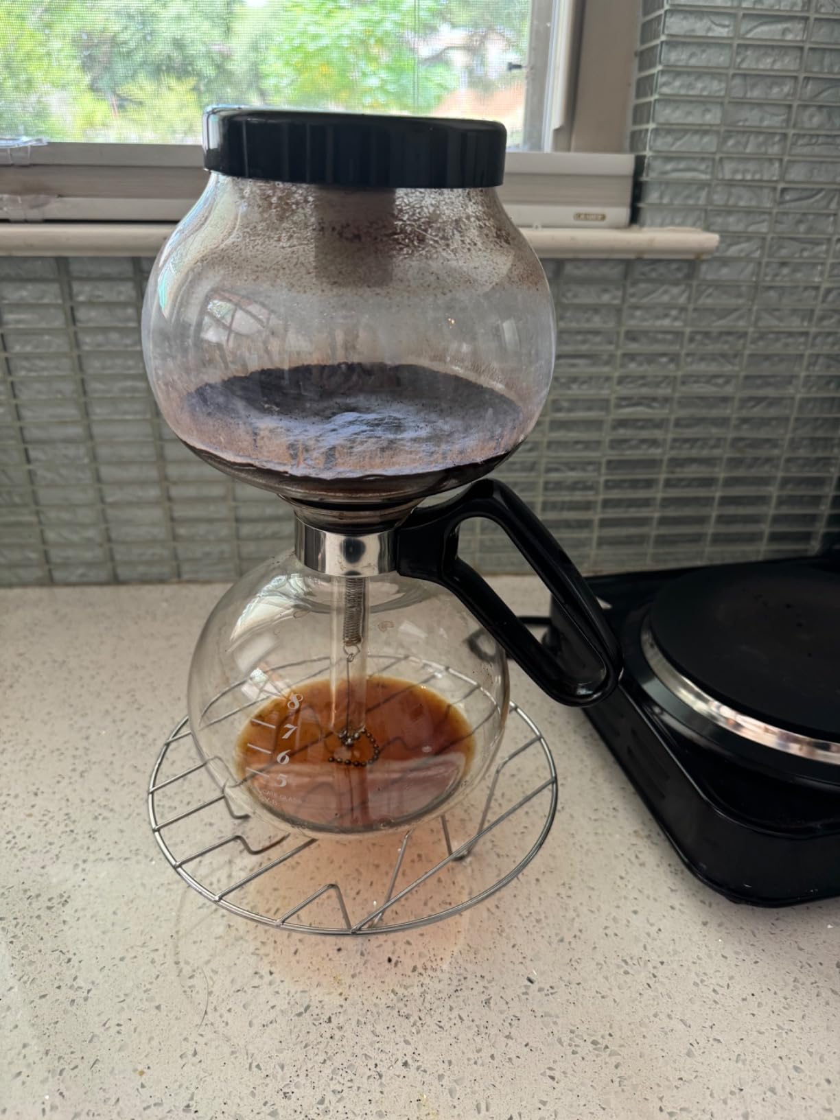 Yama Glass 8-Cup Stovetop Siphon Coffee Maker, 24 Oz Vacuum Brew, Heat-Resistant Borosilicate Glass customer photo 2