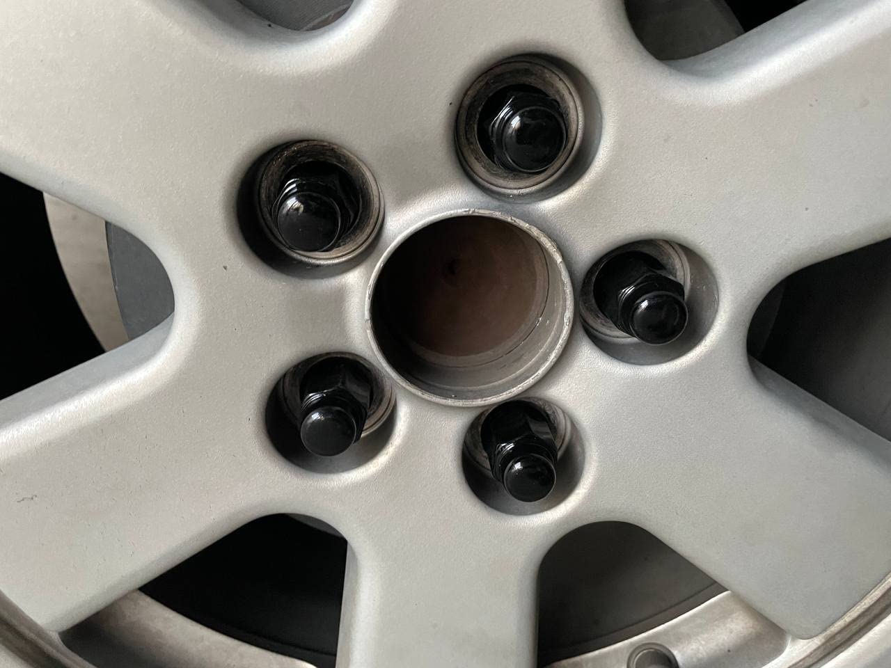 White Knight M12x1.50 Bulge Acorn Lug Nuts for Selective Aftermarket and Factory Wheels, Easy to Install, Durable Carbon Steel with Stylish Triple Layered Chrome Finish - 1707S-20AM (20 Pack) customer photo 2