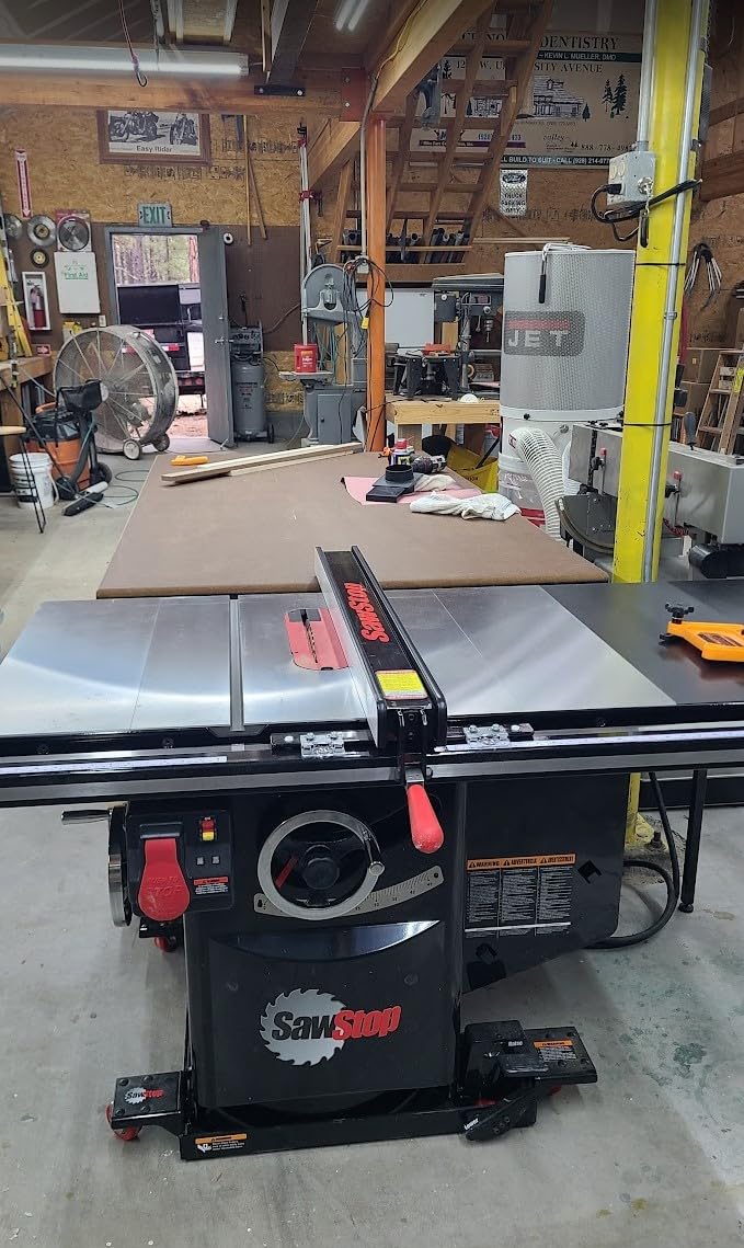 SAWSTOP 10-Inch Industrial Cabinet Saw, 5-HP, 36-Inch Industrial T-Glide Assembly (ICS51230-TGI236) customer photo 1
