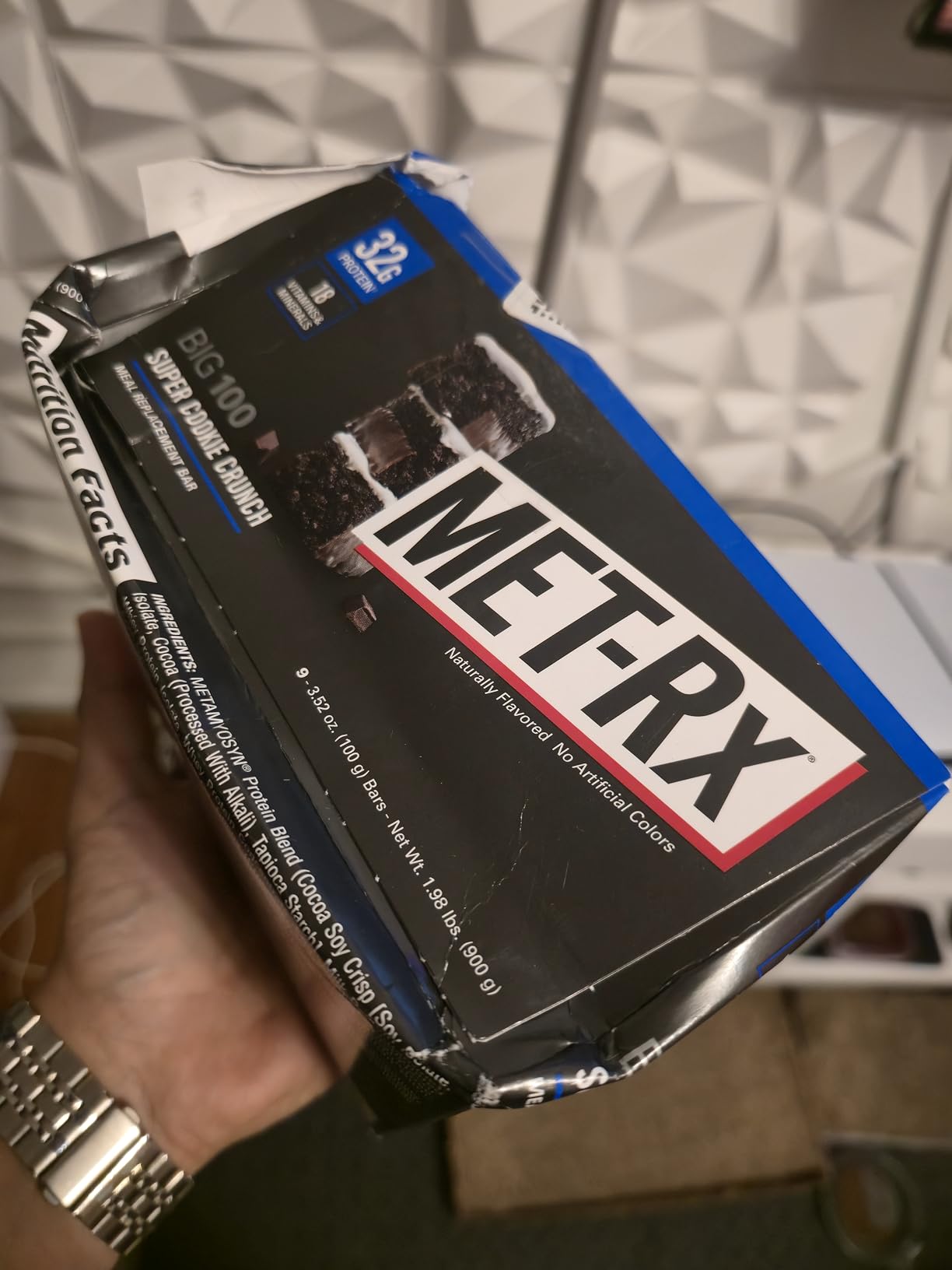 MET-Rx Big 100 Protein Bar, Super Cookie Crunch, 32g Protein, 9 Ct customer photo 2