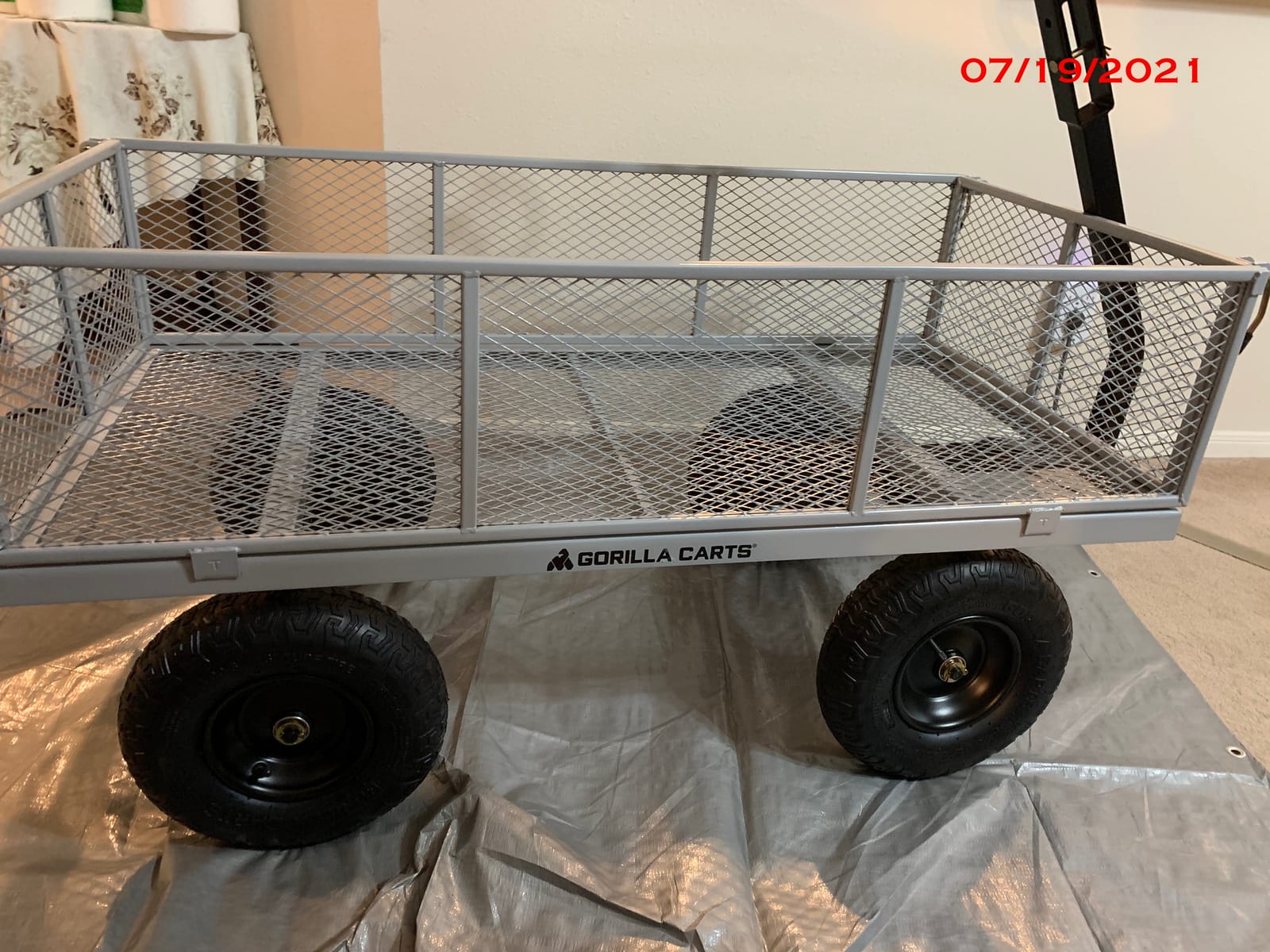 Gorilla Carts Steel Utility Garden Cart, 1000 lb. Capacity, Gray customer photo 2