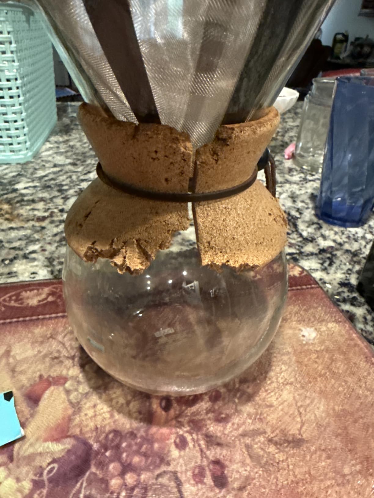 Bodum 17oz Pour Over Coffee Maker, High-Heat Borosilicate Glass with Reusable Stainless Steel Filter and Cork Grip - Made in Portugal customer photo 2