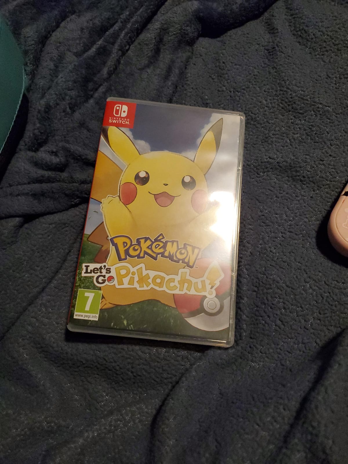 Nintendo Pokemon: Let's Go, Pikachu! (Nintendo Switch) (European Version) customer photo 1