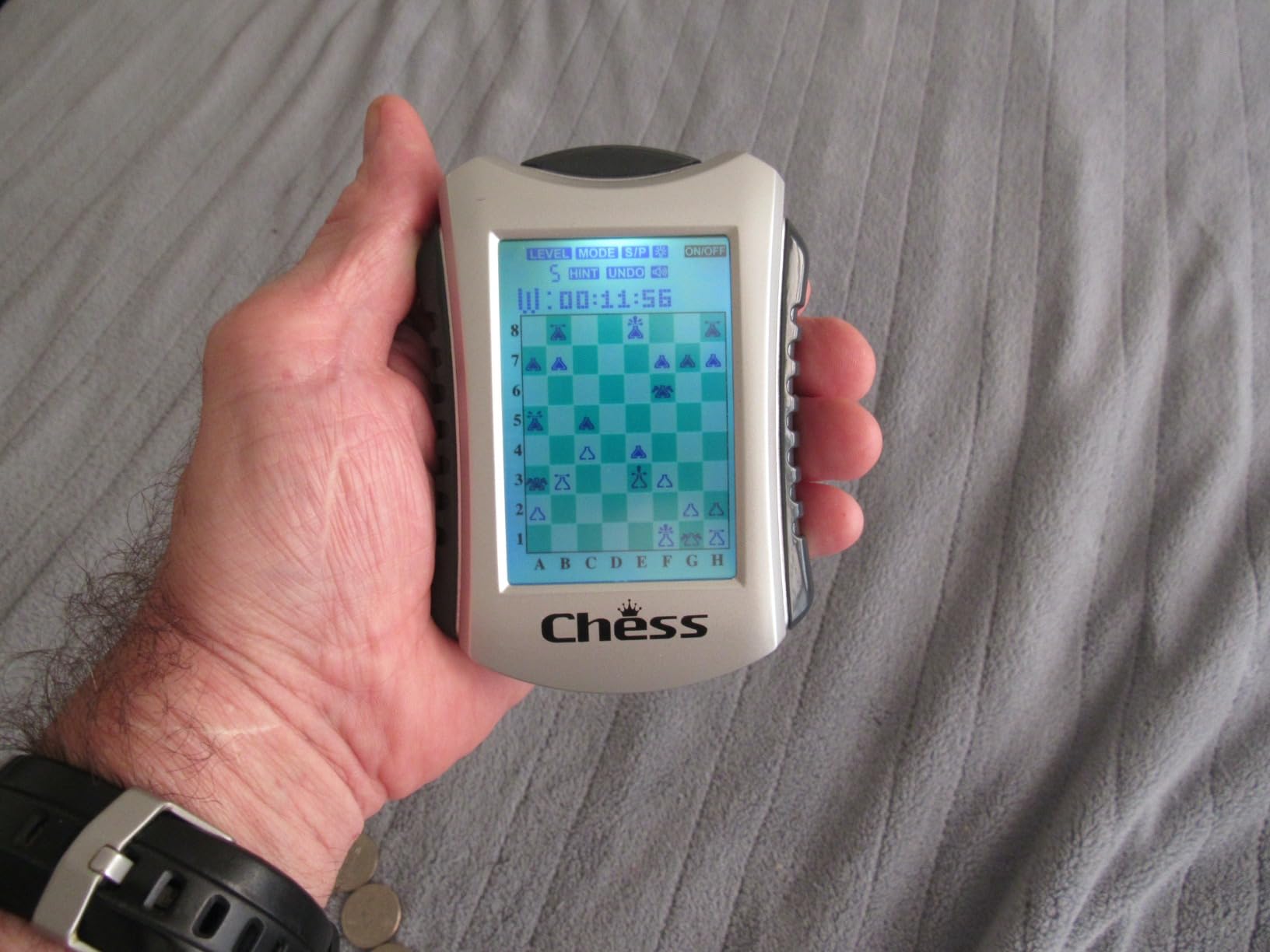 Lyght Handheld Electronic Chess Game, 20 Levels, 100 Built-in Chess Records, Built-in Connect Four and Checker Game, customer photo 1