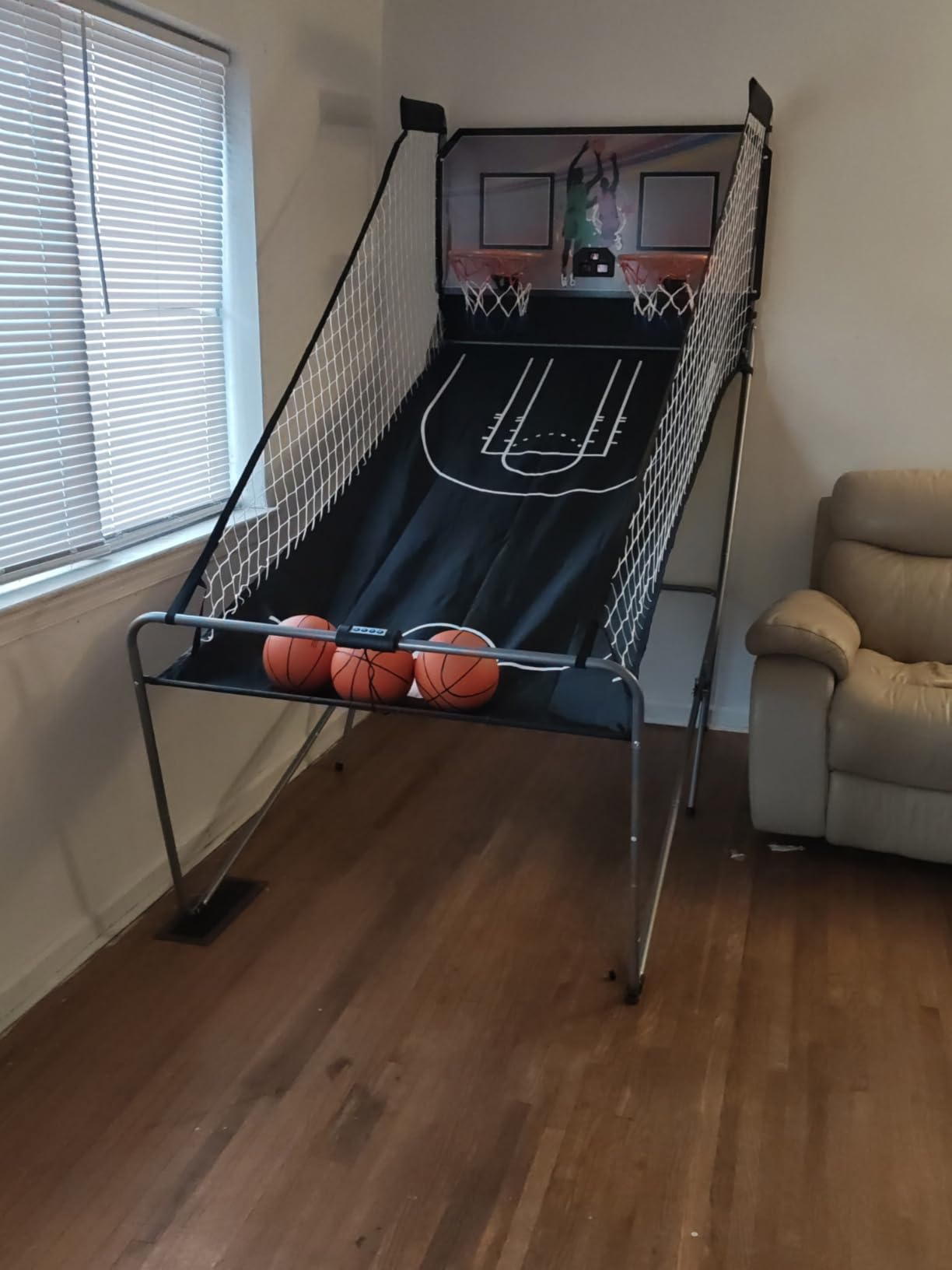 Nova Microdermabrasion Foldable Indoor Basketball Arcade Game Double Shot 2 Player W/ 4 Balls, Electronic Scoreboard and Inflation Pump customer photo 2