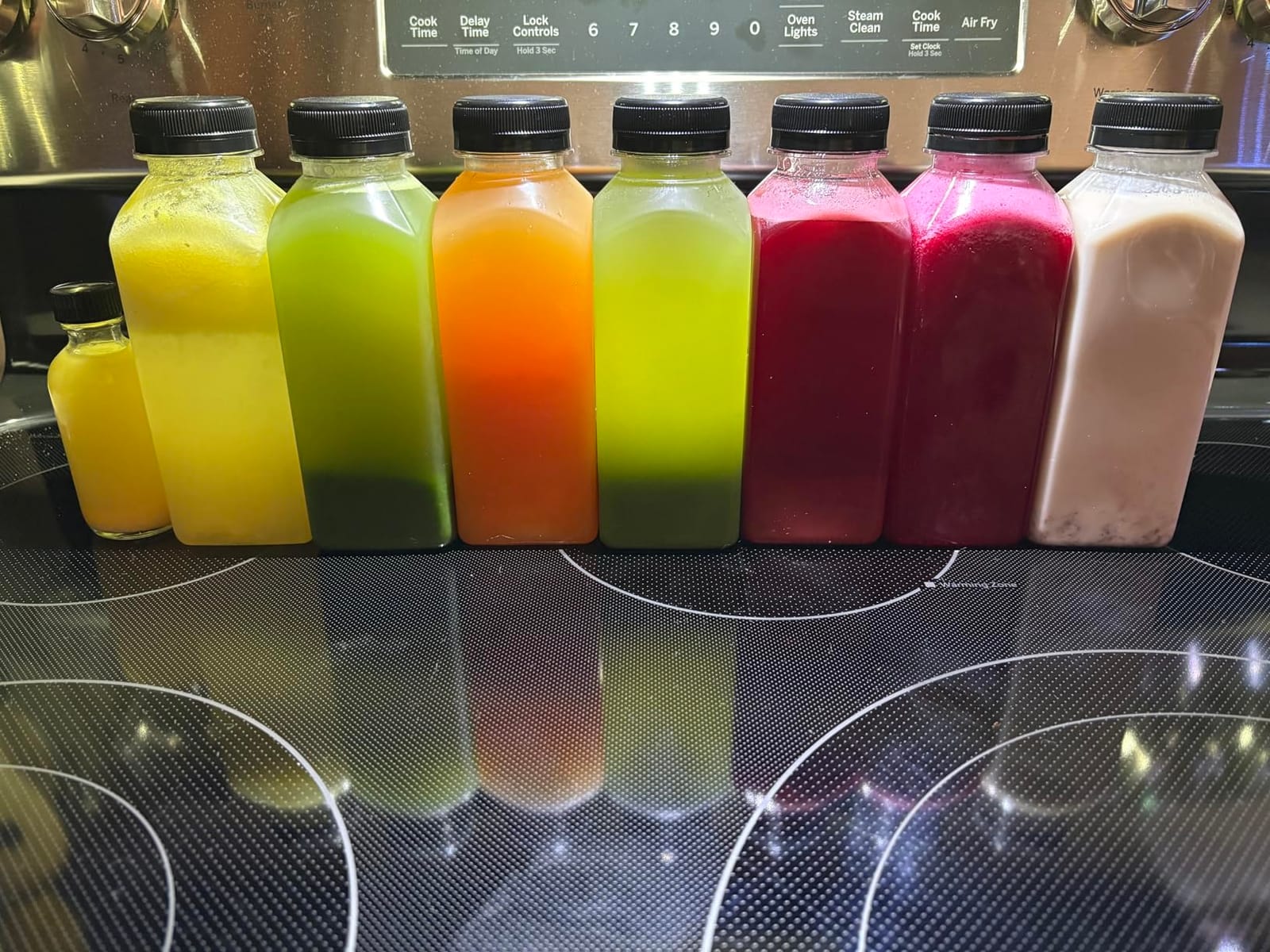 SUPERLELE 20pcs 12oz Plastic Juice Bottles with Caps customer photo 2