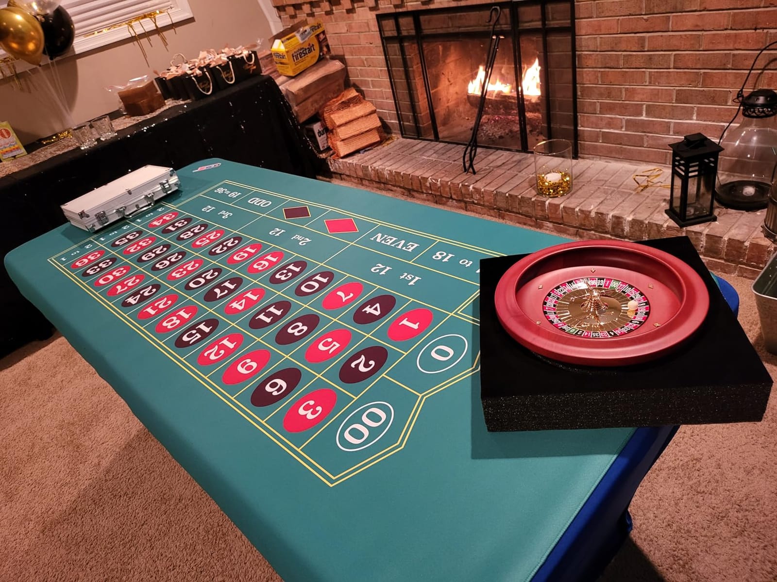 GSE 70 x 35 Inch Casino Blackjack Tabletop Layout Mat with Carrying Bag customer photo 1