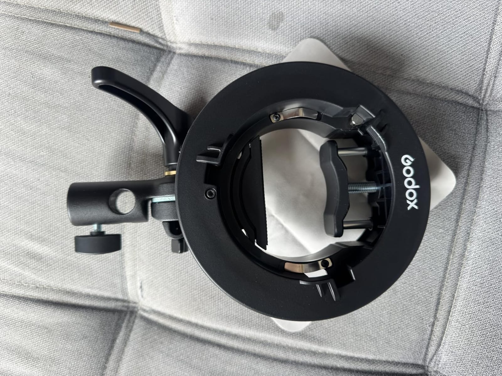 Godox S2 Speedlite Bracket for Godox AD200Pro, AD200, AD400Pro, for V1 Round Head Speedlite, V860II / TT685 / TT350 Series, S-Type Bracket Updated Version Bowens Mount Holder customer photo 1