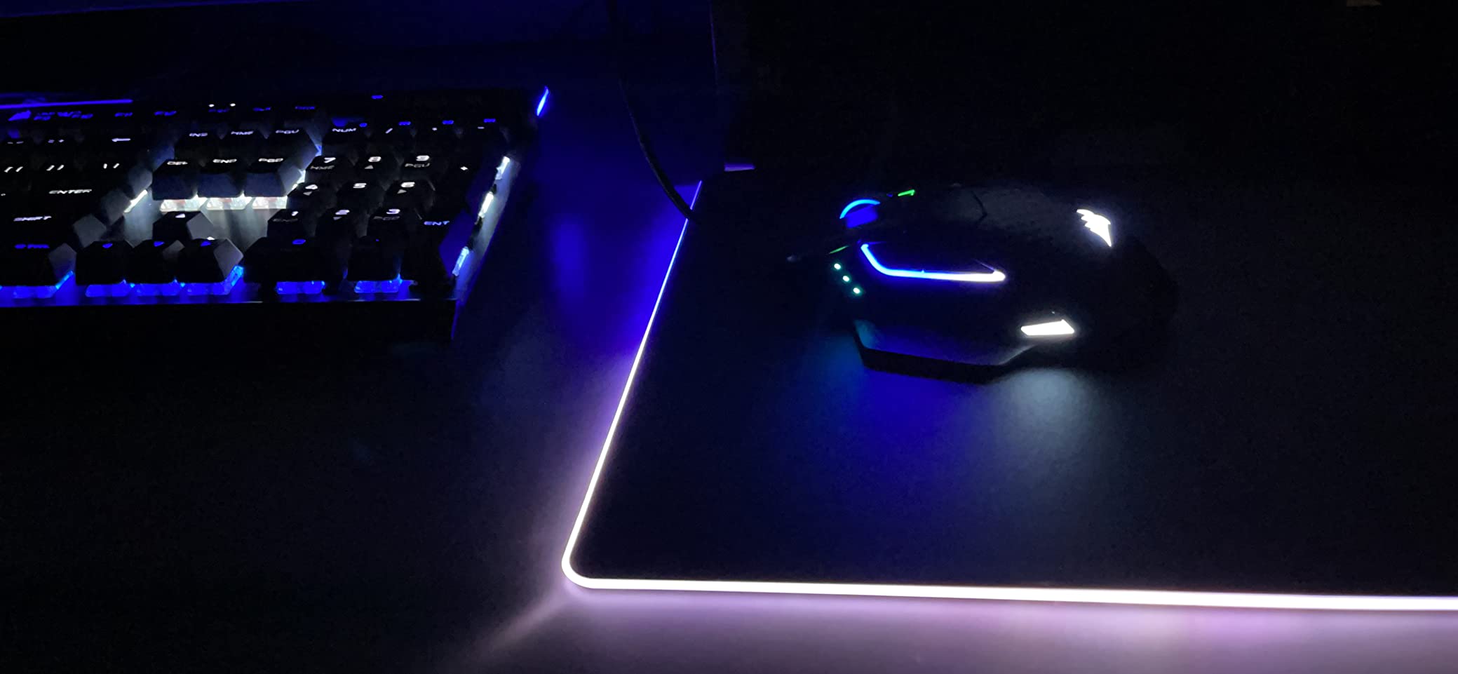 Corsair Dark CORE RGB PRO Wireless/Wired FPS MOBA PC Gaming Mouse – Black customer photo 1