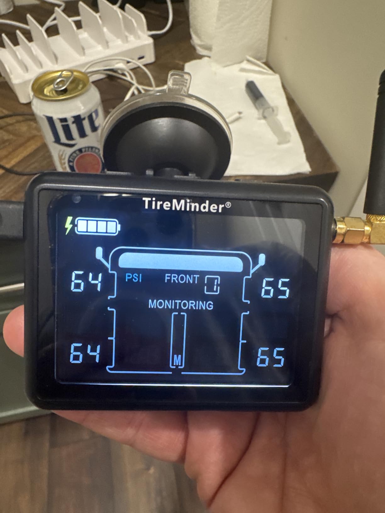 TireMinder i10 RV TPMS with 4 Transmitters, Black customer photo 1