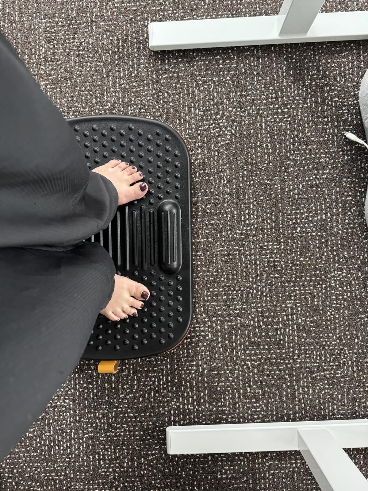 FEZIBO Standing Desk Mat with Anti Fatigue Bar customer photo 1