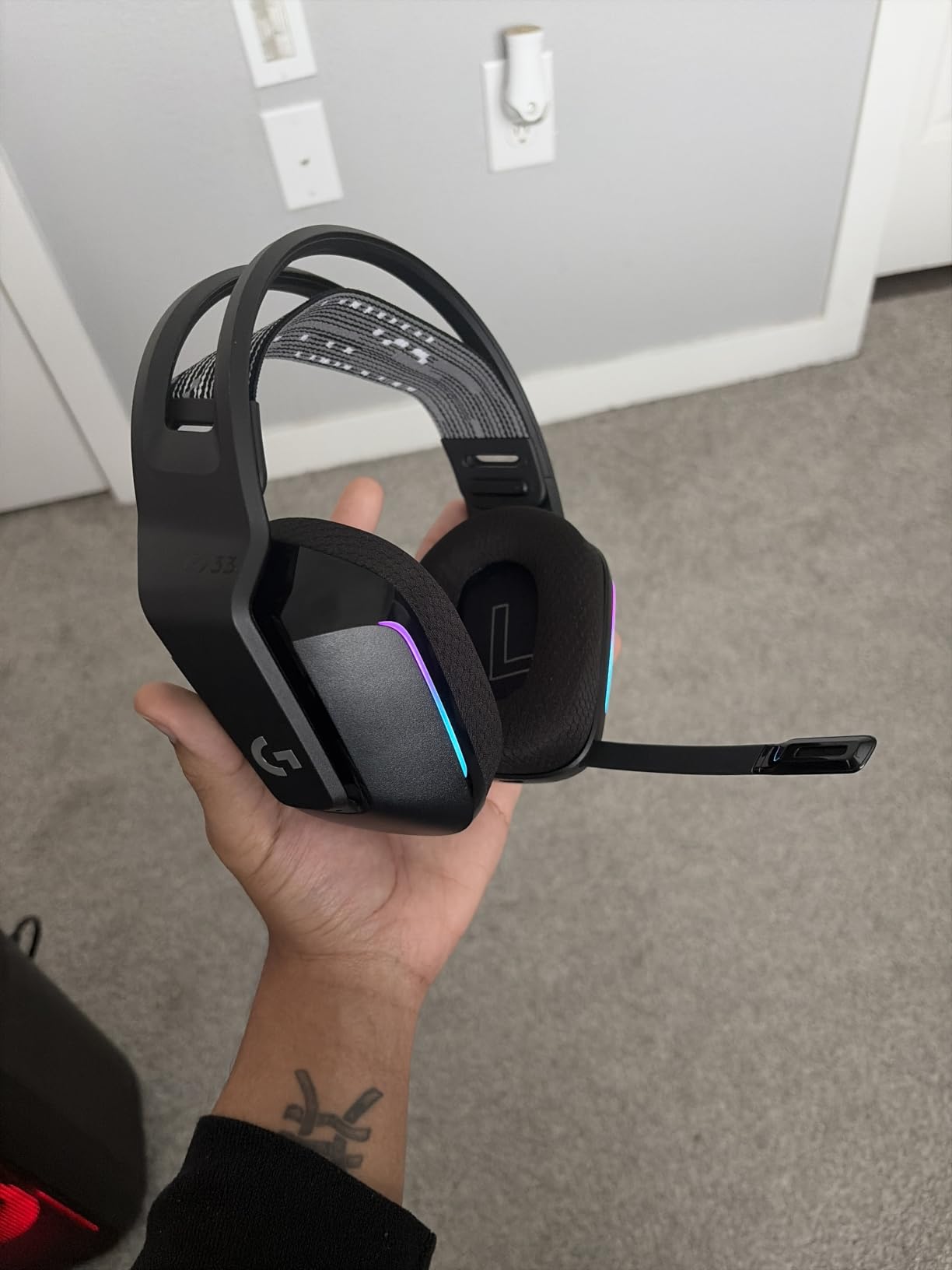 Logitech G733 Lightspeed Wireless Gaming Headset - Blue customer photo 2