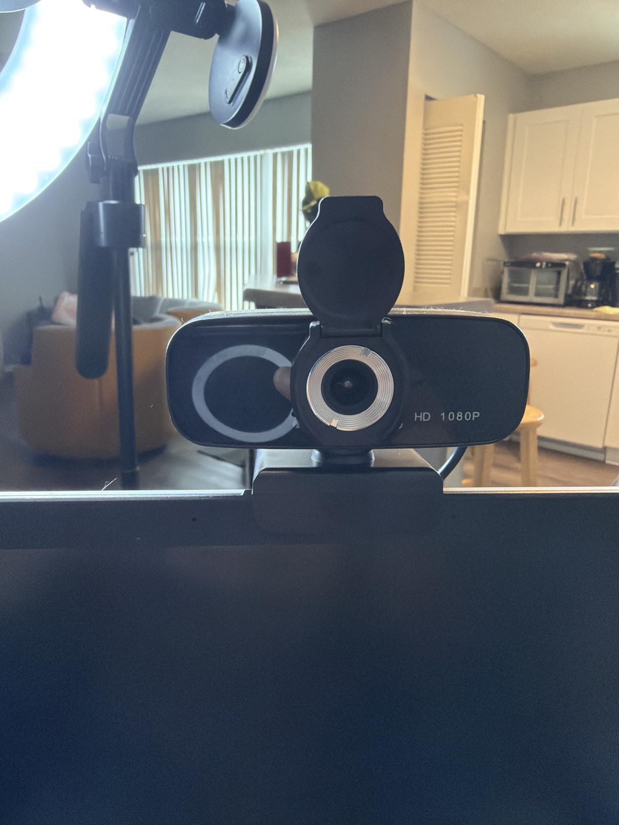 Tewiky Full HD Webcam with Built-in Microphone and Rotatable Tripod, 1080P Video and Wide Angle Camera, Privacy Cover, for Desktop PC or Laptop Computer customer photo 2