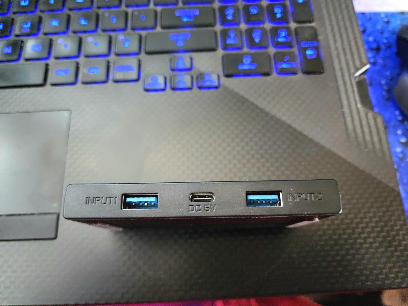 USB Switch, USB 3.0 Switcher 2 Computers Share 4 USB for PC Mouse Keyboard Printer Scanner, USB KVM Switch Selector Compatible with Windows, Mac, Linux customer photo 2