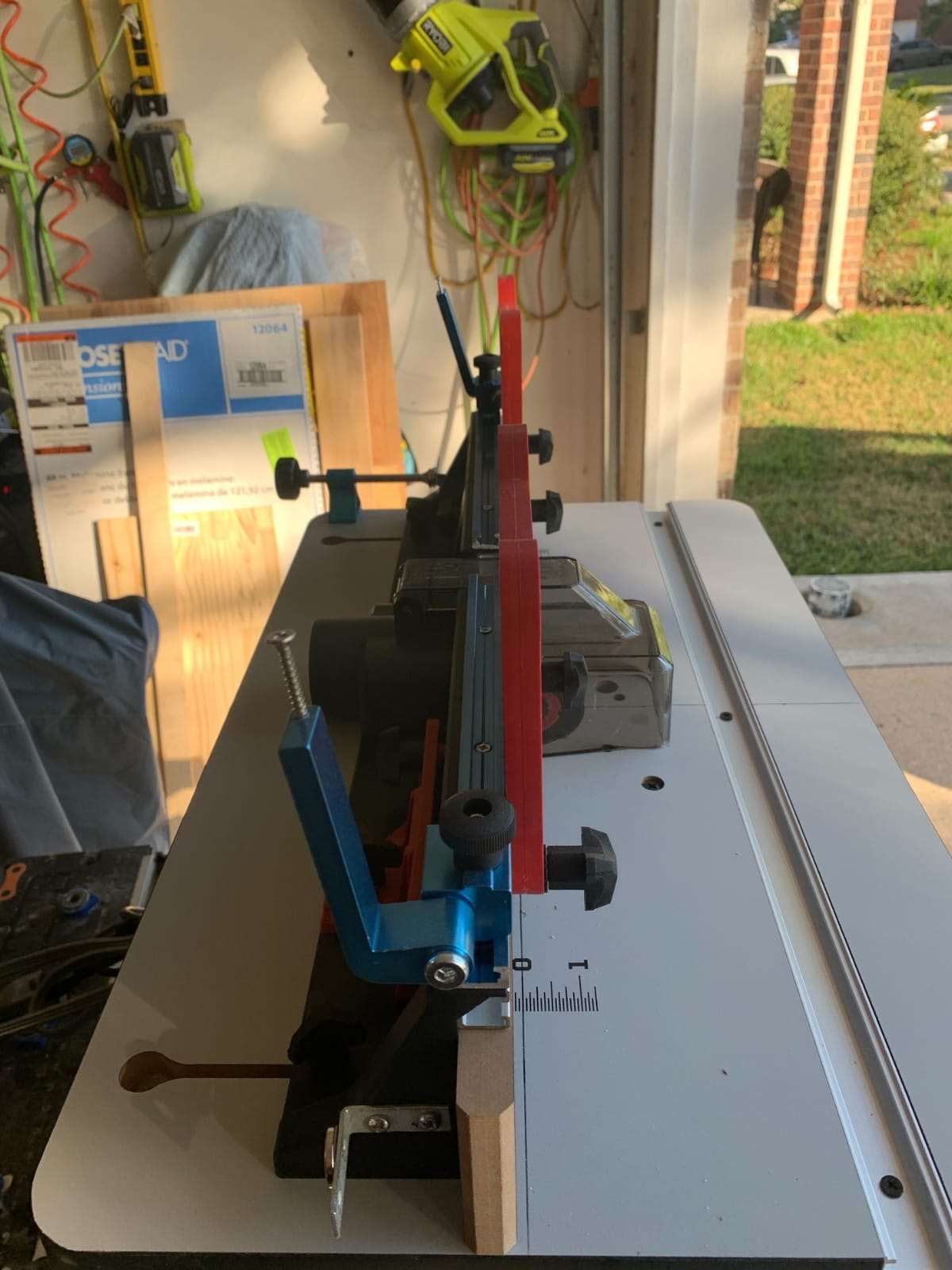SKIL SRT1039 Benchtop Portable Router Table for SKIL Routers RT1323-00 & RT1322-00 (Router Not Included) customer photo 2