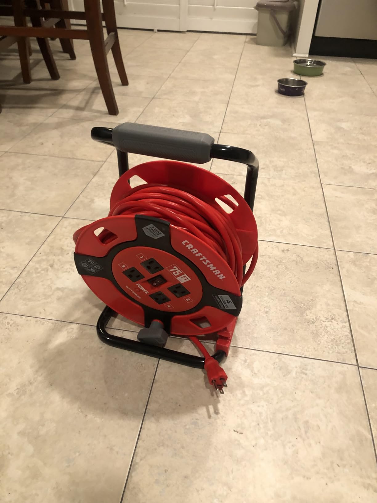 CRAFTSMAN 100 Ft. Retractable Extension Cord Reel, 4 Outlets customer photo 2