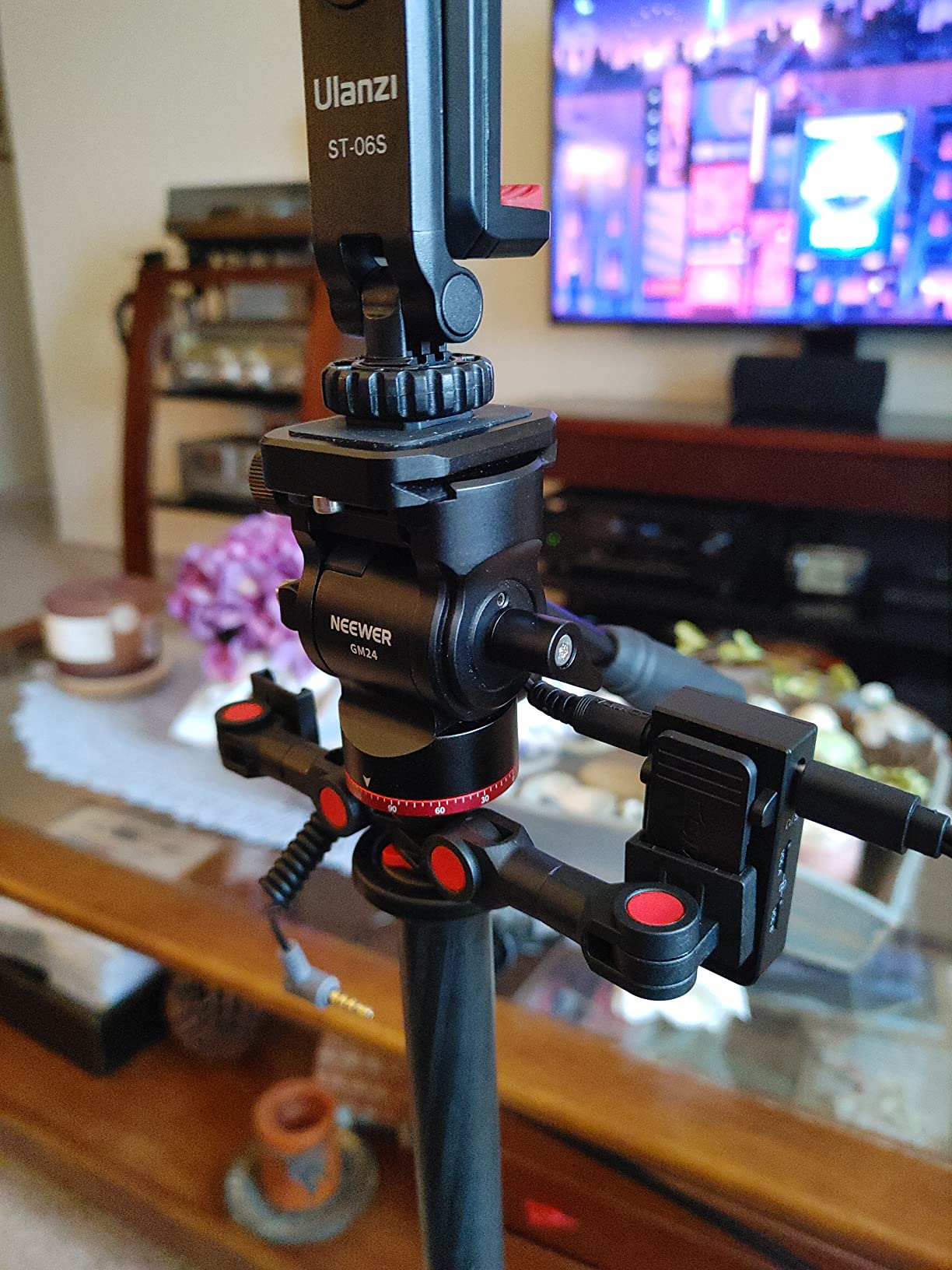 SmallRig Dual Cold Shoe Mount, Extension Bar Universal Cold Shoe Adapter customer photo 1