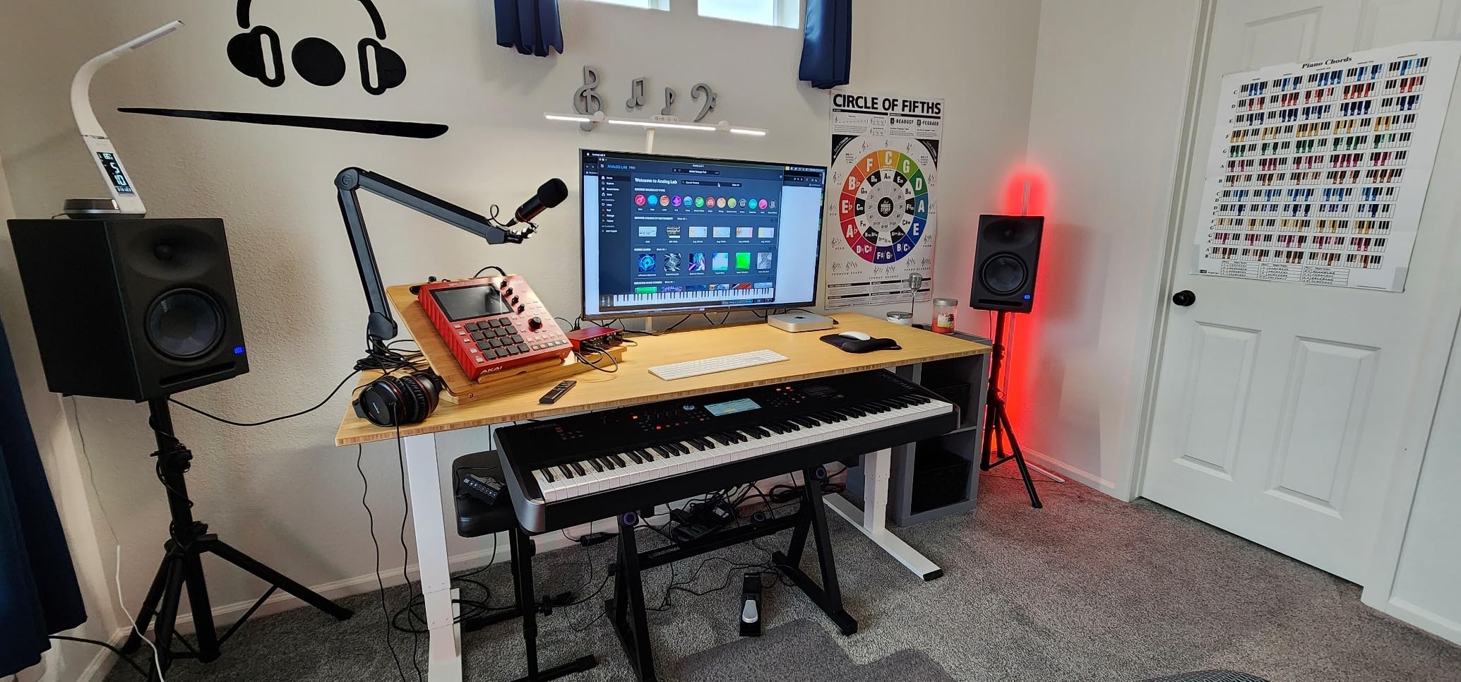 FlexiSpot E6 Bamboo 3-Stage Dual Motor 72 x 30 Electric Standing Desk Sit Stand Up Desk, Holds 220 lbs, Adjustable Height w/ Memory Presets, Solid Bamboo Desktop & Black Frame, Ships in 2 Boxes customer photo 1