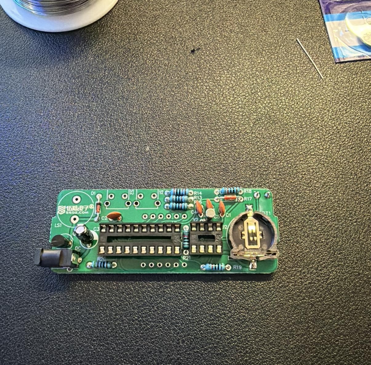 MiOYOOW 4-Digit DIY Digital Clock Kit, Soldering Practice Kit for Students customer photo 2