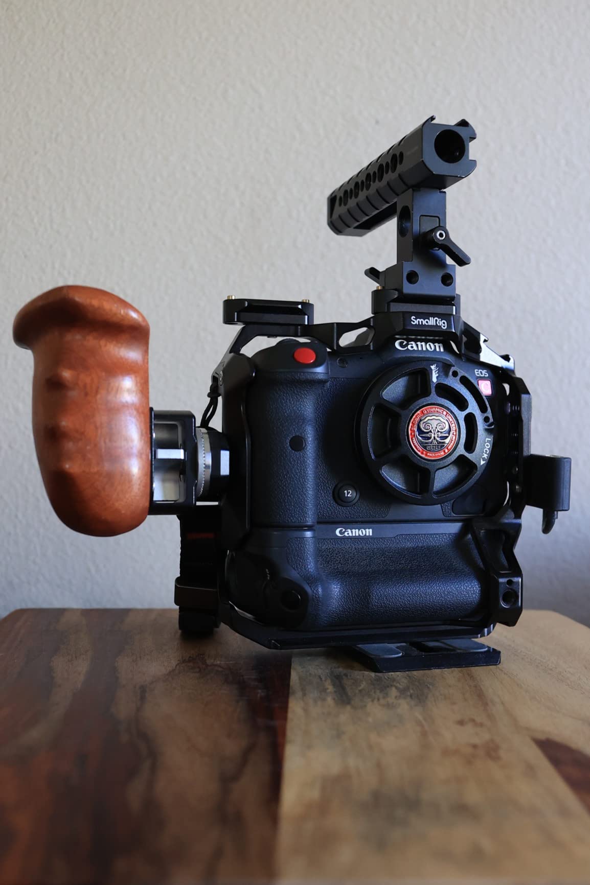SMALLRIG Camera Cage for Canon R5 / R6 with BG-R10 Battery Grip customer photo 1