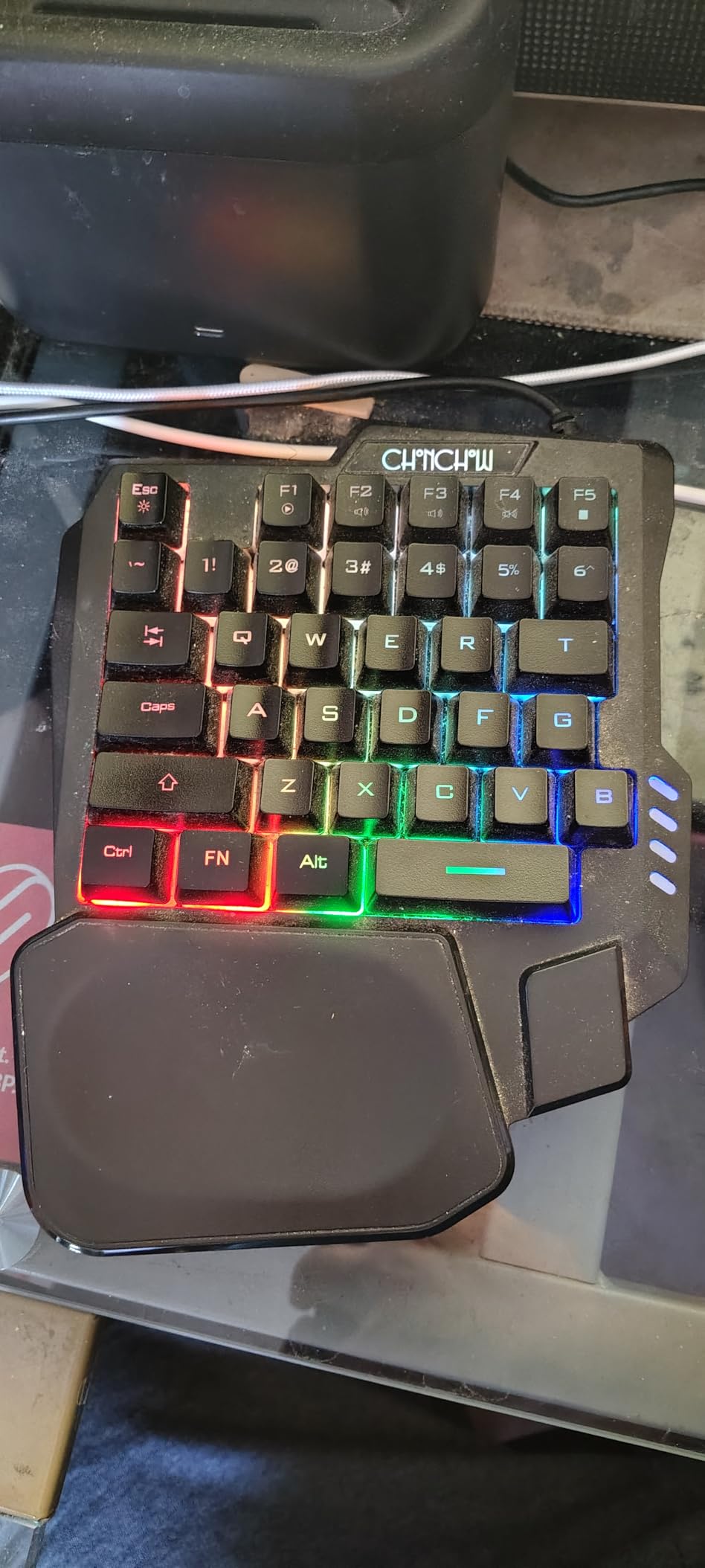 One Handed Gaming Keyboard Rainbow LED Light Up, 35 Keys Protable customer photo 1