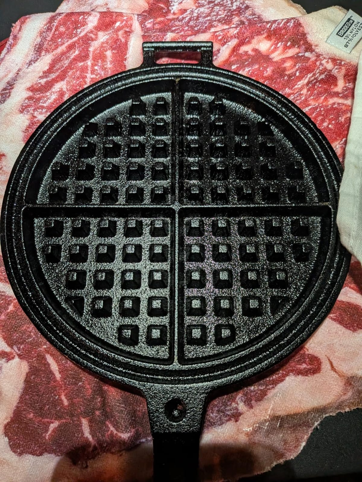 BLACKSTONE® Griddle Seasoning and Cast Iron Conditioner, 15.3oz customer photo 2
