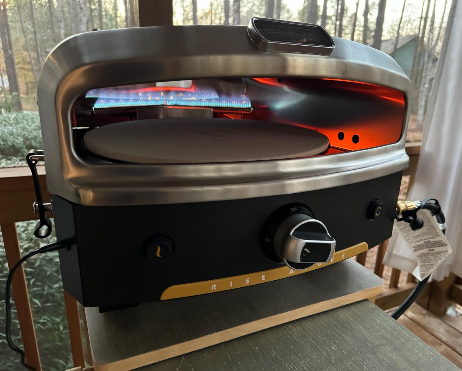 HALO Versa 16 Pizza Oven | 16” Rotating Stone, Patented Dual Burner System, 5-Minute Pizzas, Easy Clean | Propane Powered | HZ-1004-ANA customer photo 2