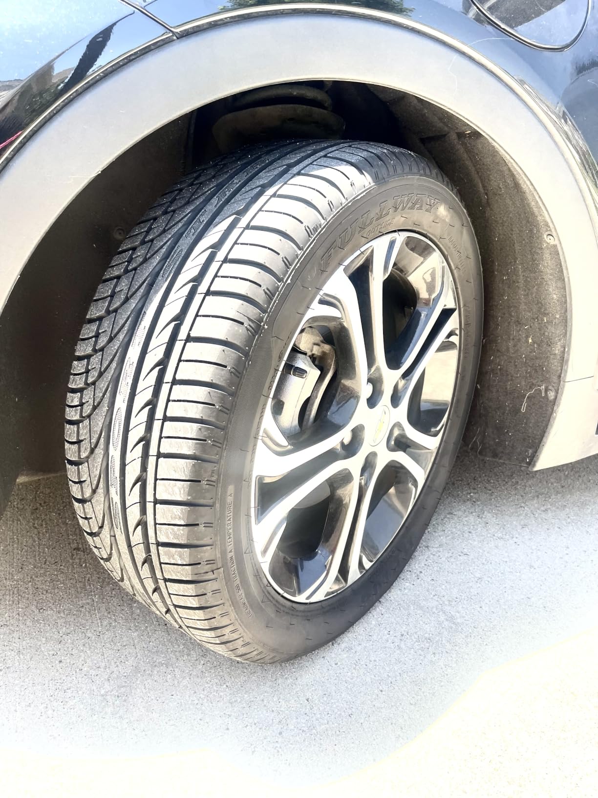 Fullway HP108 255/50R20 109V All Season XL Performance 20 inch Tire customer photo 2
