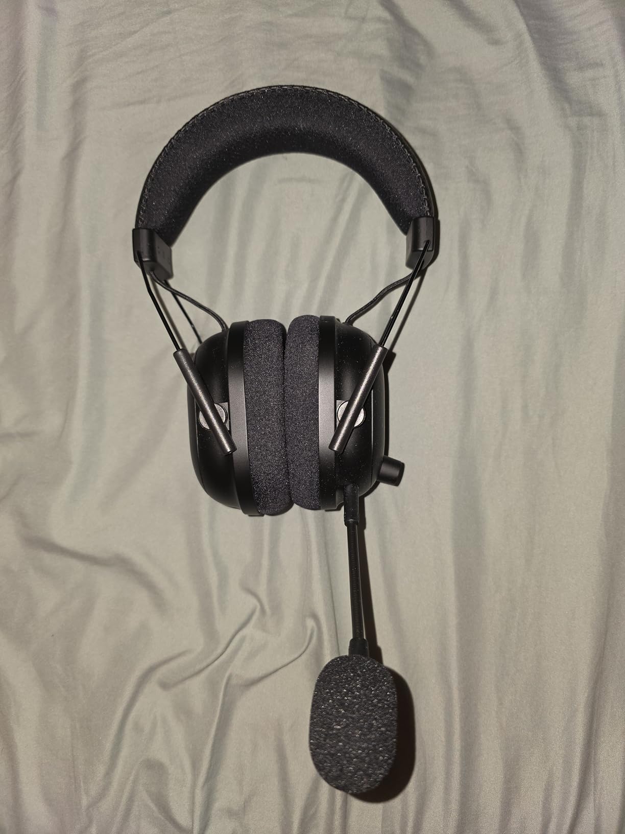 Razer BlackShark V2 Pro Wireless Gaming Headset, 70 Hr Battery, Black customer photo 2