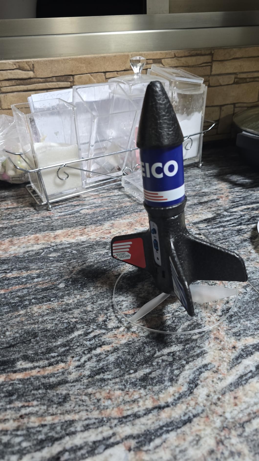 Rocket Launcher 200 Feet of Flight Altitude Spinner Rocket Flying Toy | Model Rocket Kits with Launch Set Ultra-high Flying Toy Kids Outdoor Toys Birthday Christmas Gift for Kids Ages 8-12 Red customer photo 2