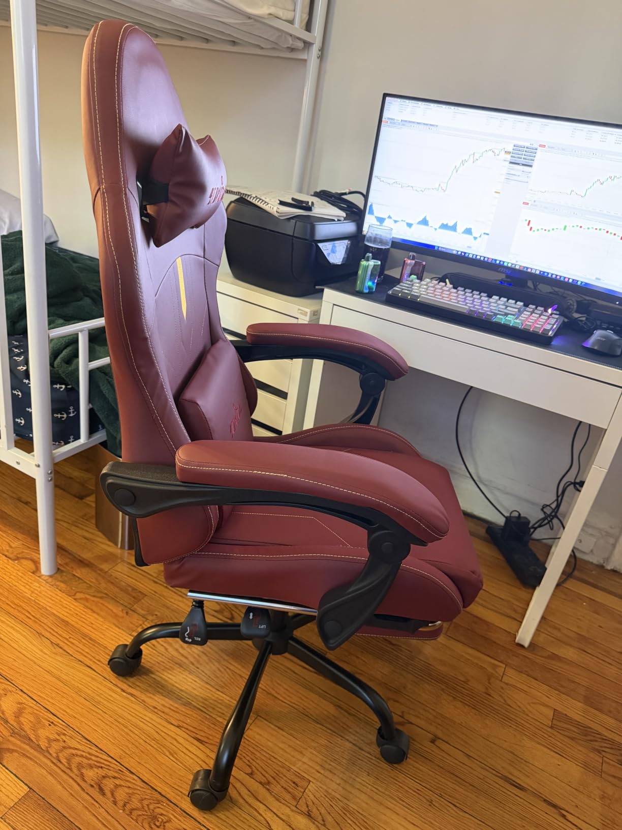 Gaming Chair with Footrest Ergonomic Computer Chair Massage Lumbar Cushion, Racing Video Game Chair Adjustable Rocker Recliner Executive Office Desk Chair Pu Leather for Adults, Beige customer photo 1
