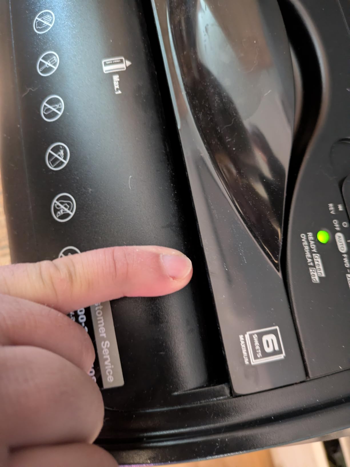 Aurora AU1225MA High-Security 12-Sheet Micro-Cut Paper and CD/Credit Card Shredder/ 5-Gallon Pullout Basket/40 Minutes Run Time customer photo 1