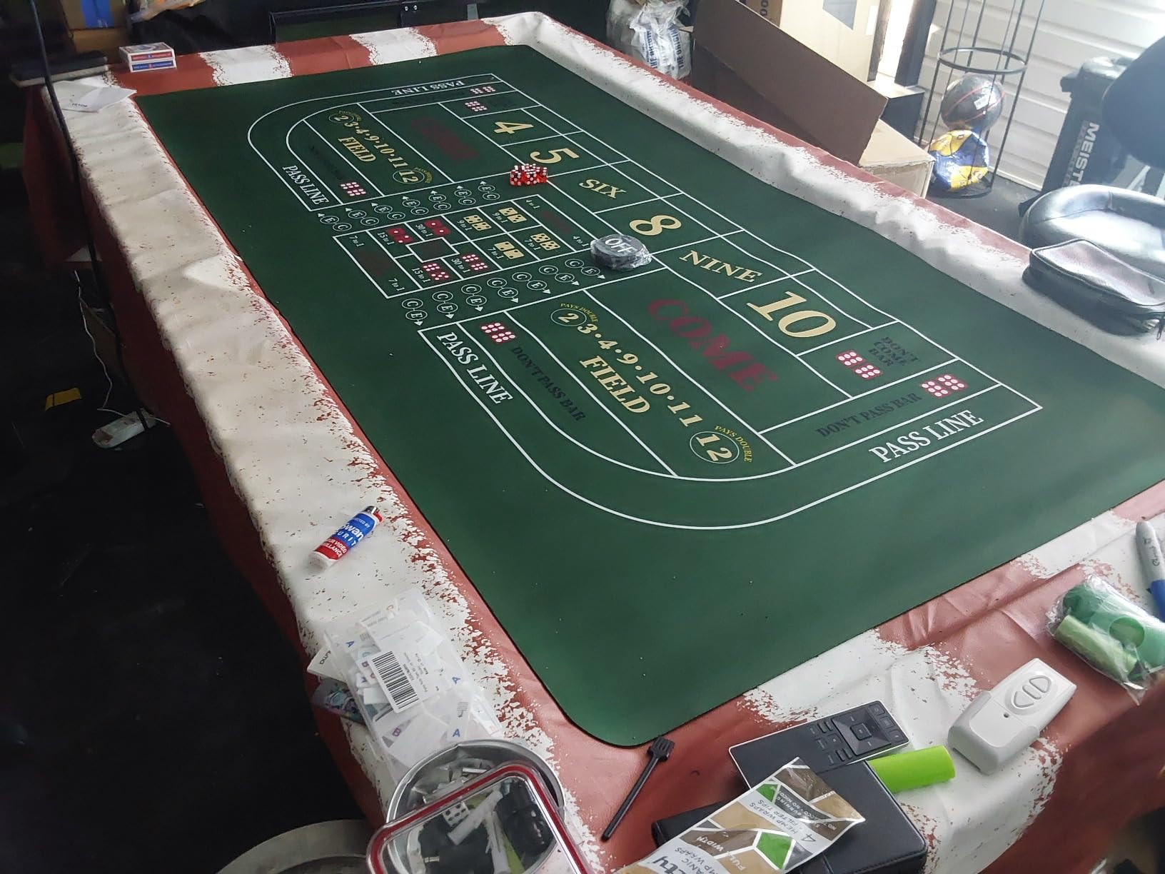 Leyndo Craps Tabletop Game Set 35x70 Rubber Tabletop Layout Mat, Red customer photo 2