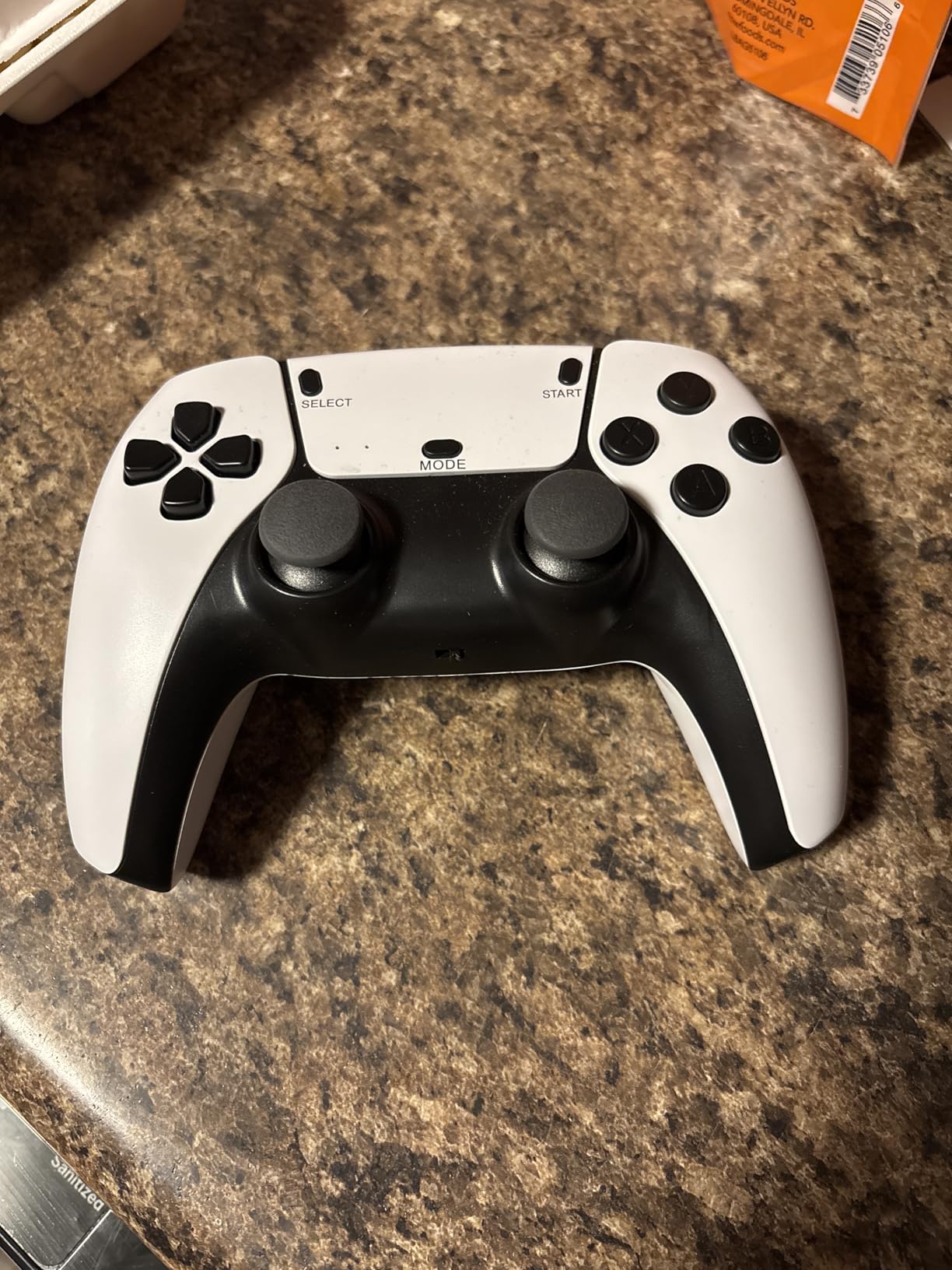 GameSir G7 SE Officially Licensed Xbox One Controller With Hall Effect Sticks for Windows 10/11, Xbox One, Xbox Series X/S, PC Gamepad with 3.5mm Earphone Port, Programmable Back Button customer photo 1