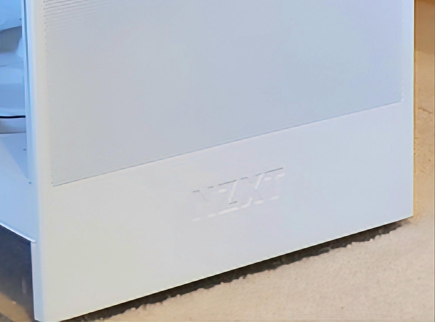 NZXT H7 Flow - Mid-Tower ATX Airflow PC Case - White customer photo 1
