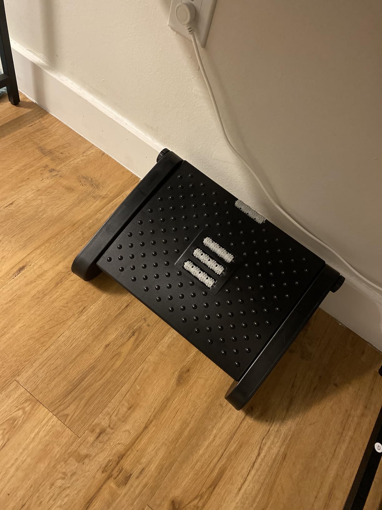 CasaZenith Foot Rest, Six Heights Adjustable Foot Rest Under Desk at Work customer photo 1