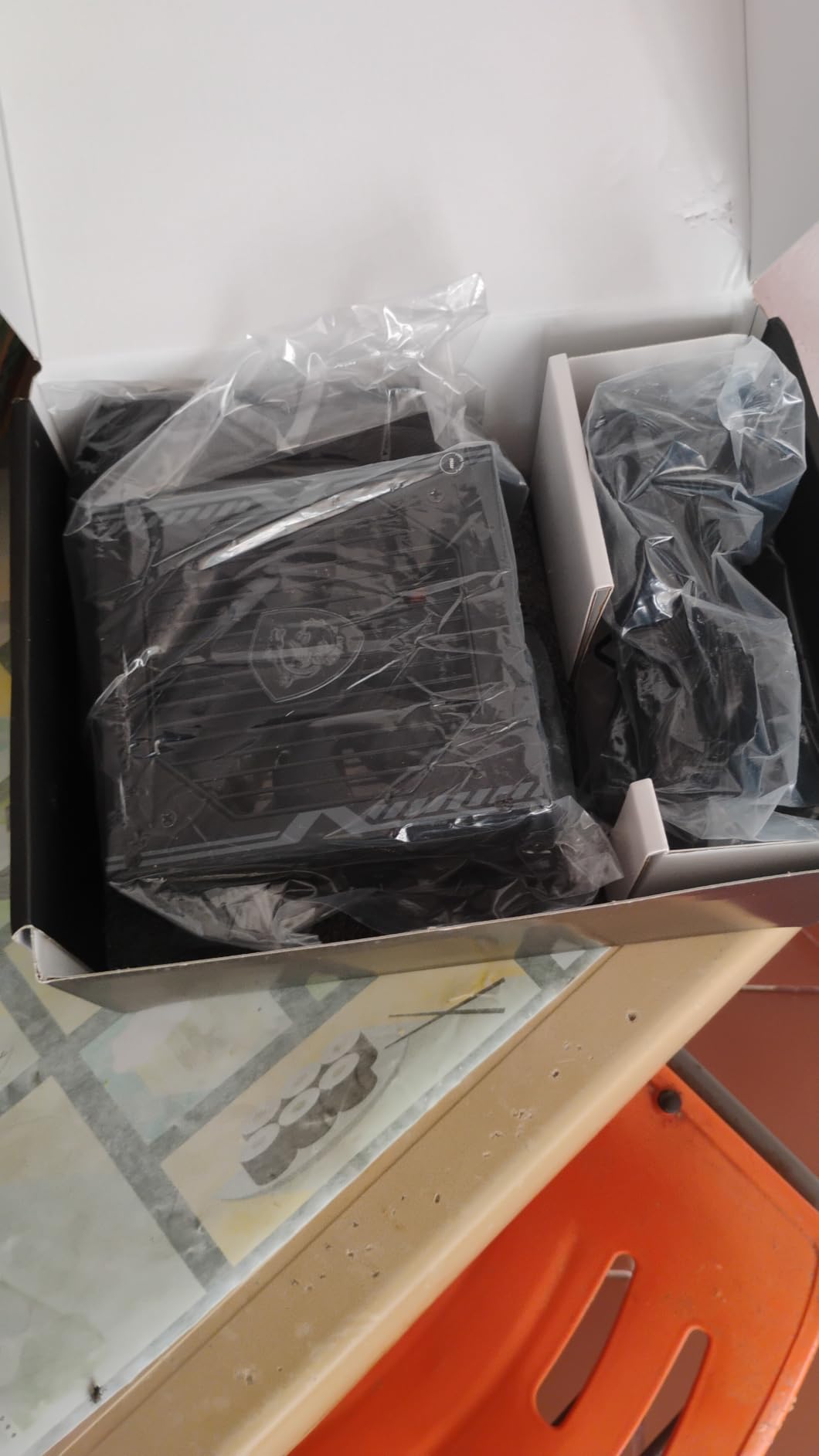 MSI MAG A750BE, Semi-Modular Compact 750W ATX Power Supply, 80+ Bronze, Low-Noise Fan, Active PFC Design, 5 Year Warranty customer photo 2