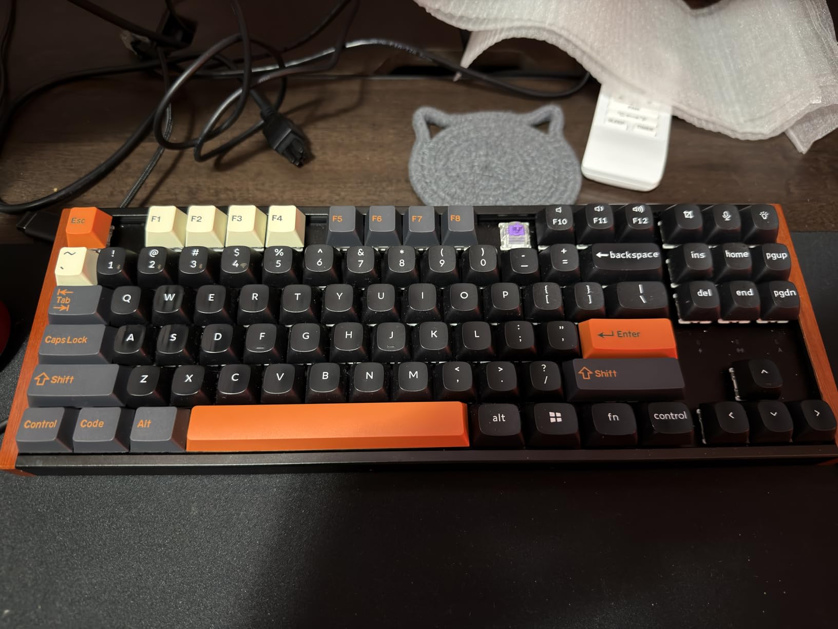 Carbon 174 Keys PBT Double Shot Keycap Set,Orange Retro Custom Key Cap Keycaps 60 Percent Cherry Profile Keycaps for 61/64/68/84/87/100/104/108 Mechanical Keyboard customer photo 1