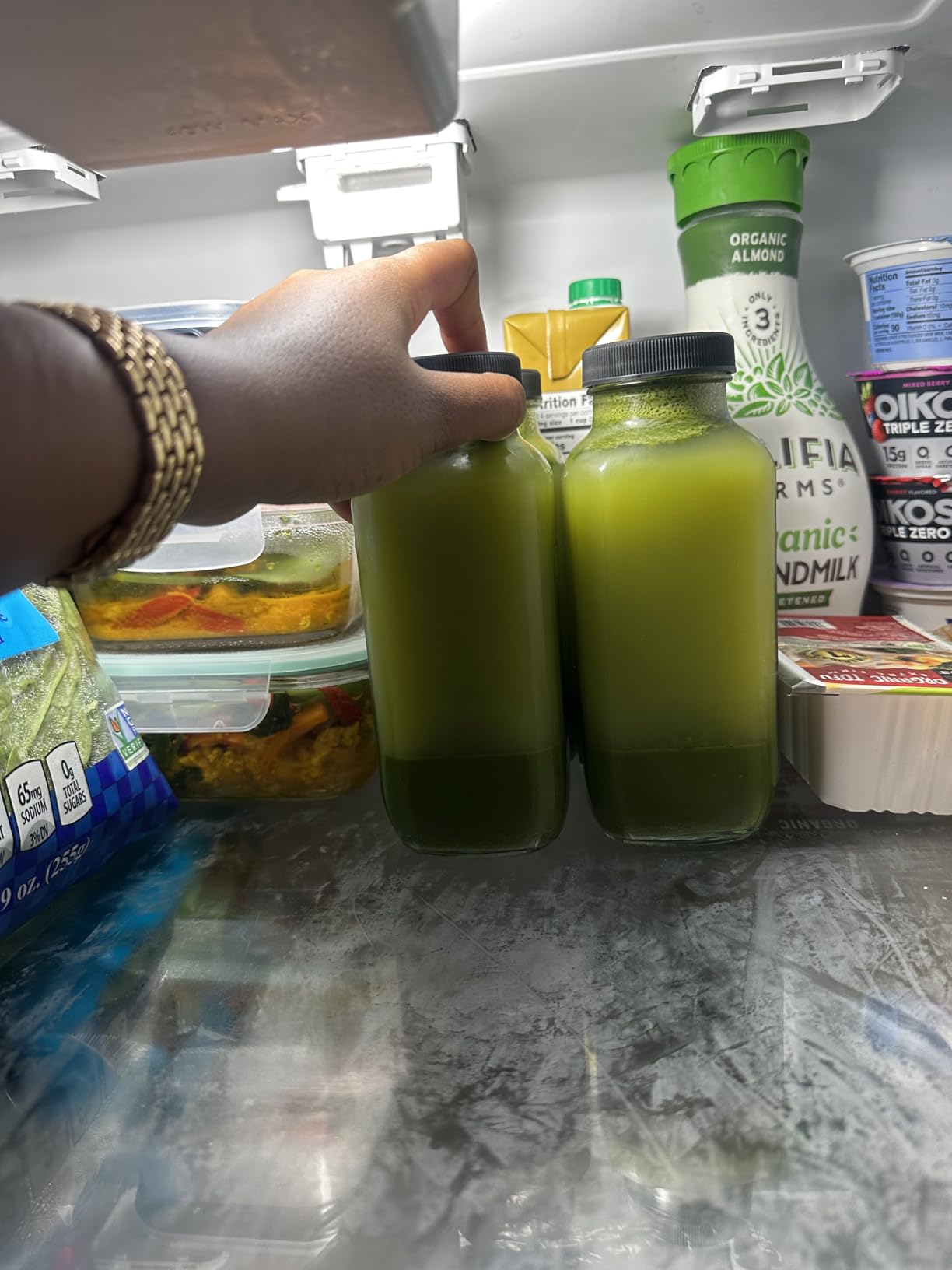 10 Pack 16oz Glass Juice Bottles with Lids - Reusable Juicing Bottles Glass Drinking Jars Containers with Airtight Lids & Cleaning Brush - Perfect for Juicing,Milk,Kombucha, and Storage customer photo 1