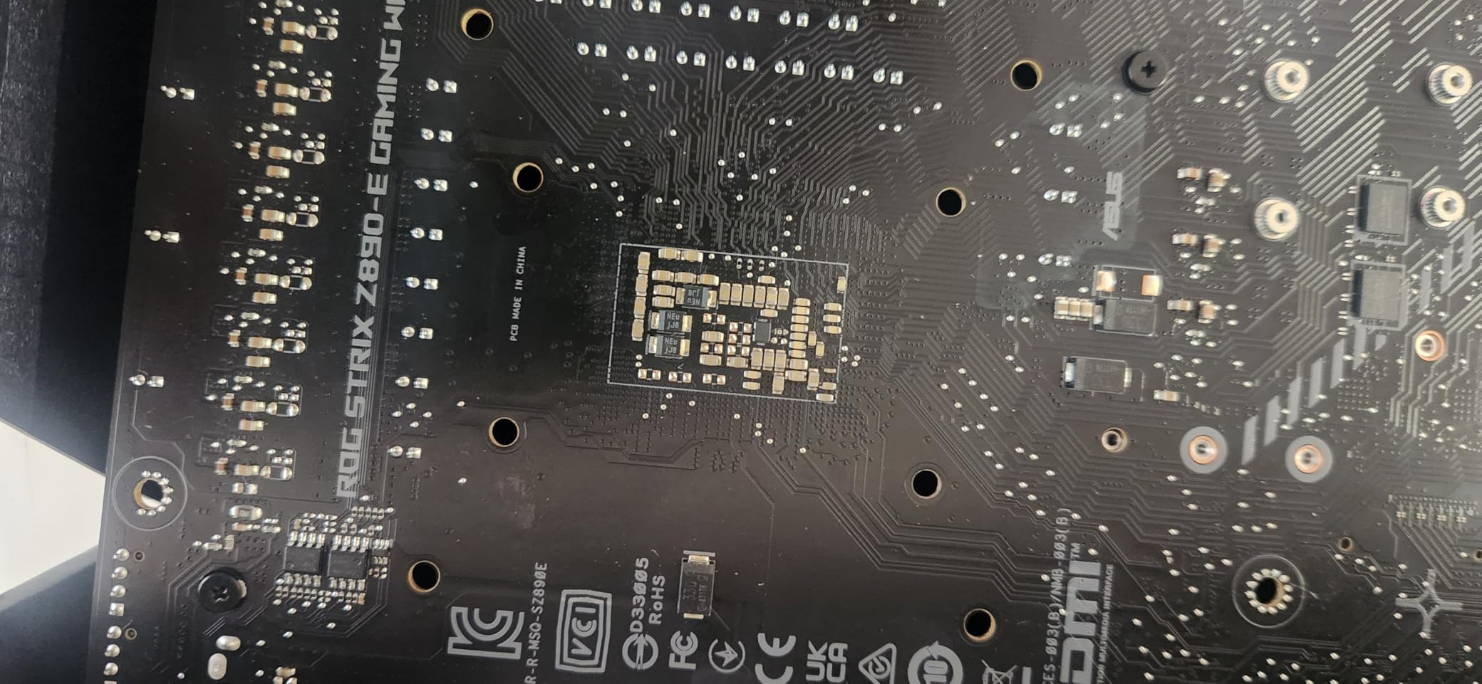 ASUS ROG Strix Z890-E Gaming WiFi Intel® Z890 LGA 1851 ATX Motherboard, Advanced AI PC-Ready, 18+2+1+2 Stages, DDR5, WiFi 7, 7X M.2, Thunderbolt™ 4, USB Type-C®, AI Overclocking, Cooling & Networking customer photo 2
