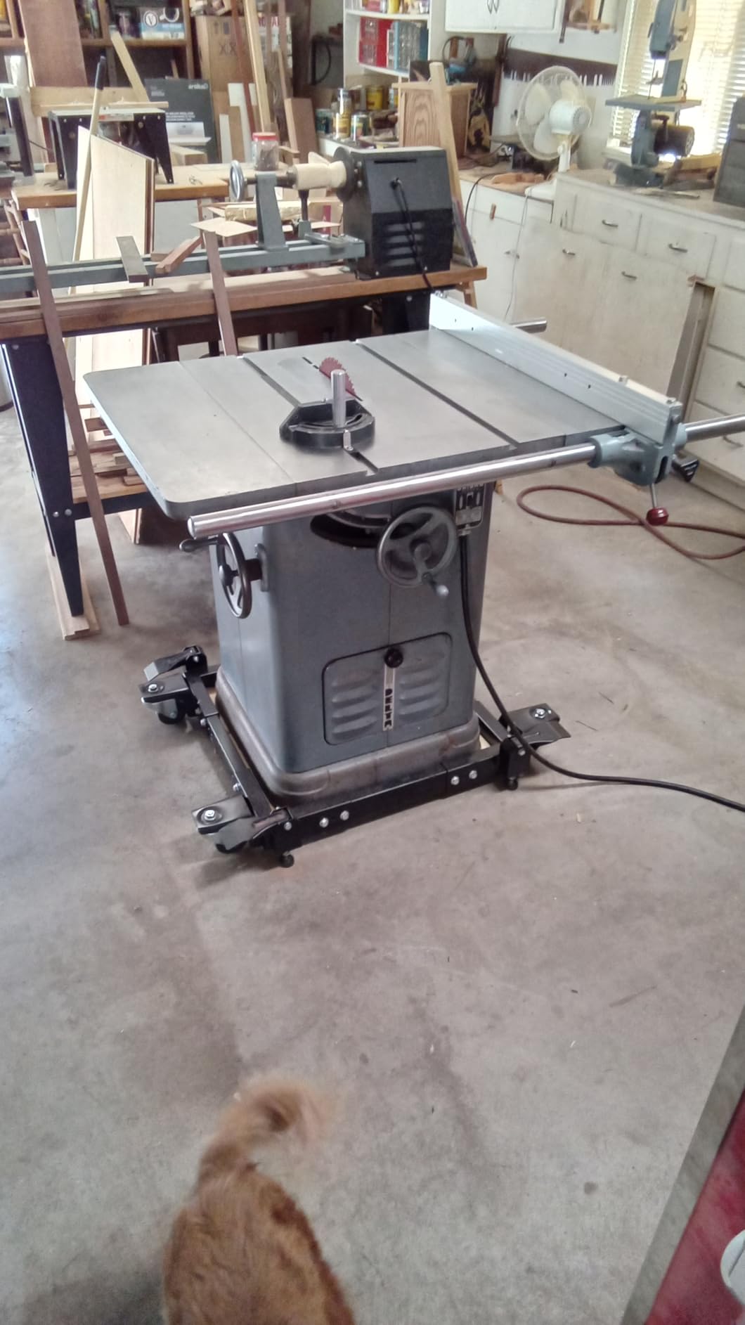 VEVOR Mobile Base, 1500 lbs Capacity, Adjustable from 20