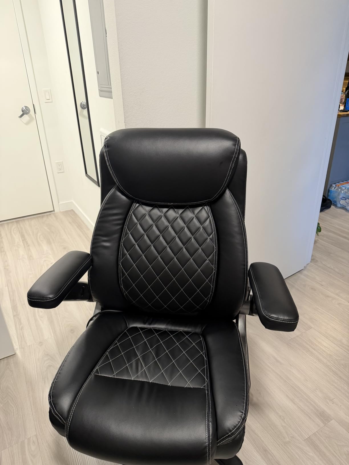 Indulgear Large Heavy Duty Office Chair with 5D Flip Arms,Comfy Big and Tall Executive Office Desk Chair with Pocket Spring Cushion,High Back Computer Chair with Lumbar Support,Dual Rubber Wheel customer photo 2