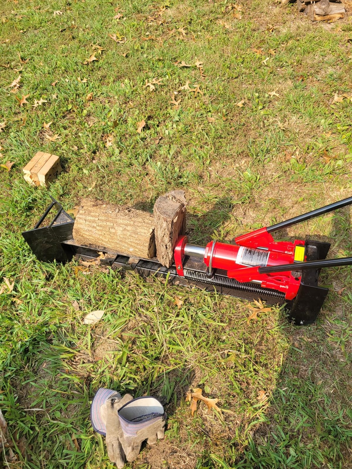 GarveeTech 12 T Hydraulic Log Splitter Wood Cutter, Manual Log Splitter with Horizontal Full Steel Beam & Built-in Wheel customer photo 1